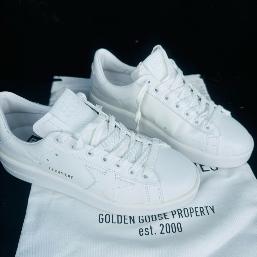 Ladies Golden Goose Pure Star Shoes size 38 Italian, 8 US